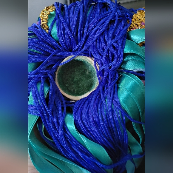 Katherine's Collection Jester bottle topper decoration - Picture 6 of 6